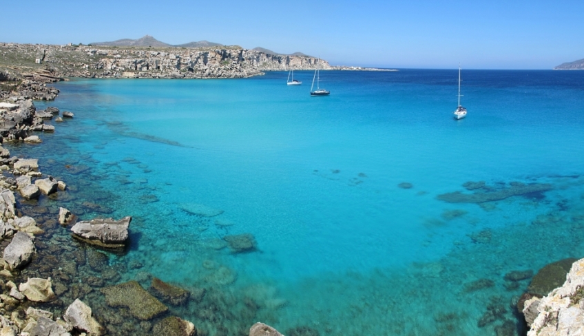 Cala Rossa isole Egadi